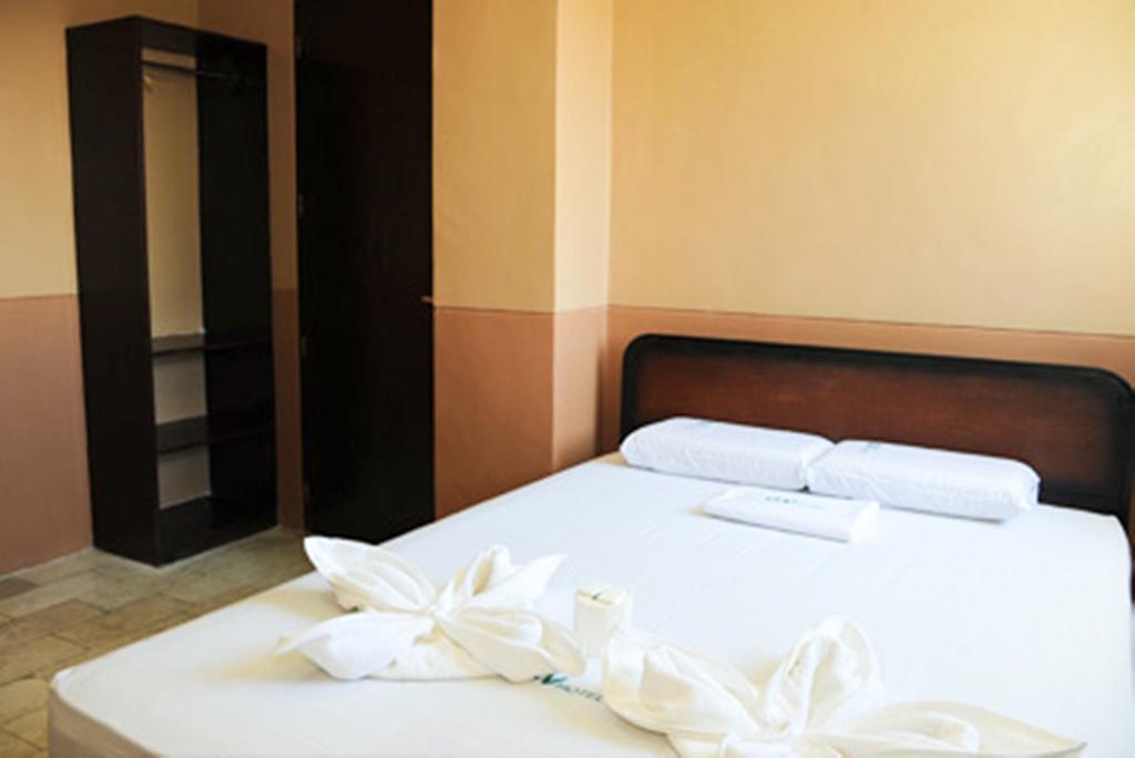Gv Hotel - Camiguin Mambajao Szoba fotó