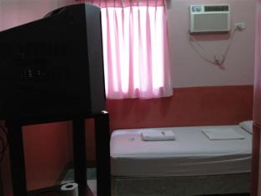 Gv Hotel - Camiguin Mambajao Kültér fotó